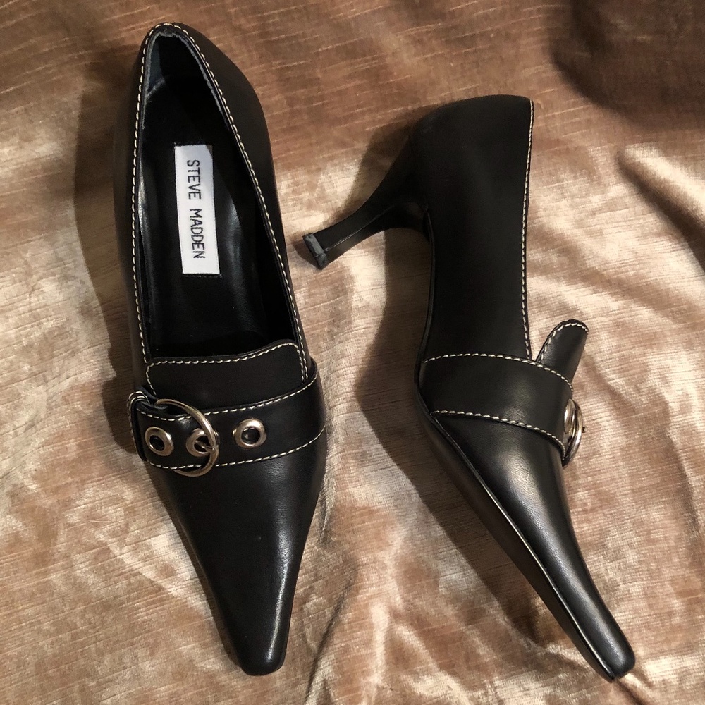 Steve Madden Glendaa Black Leather Pumps